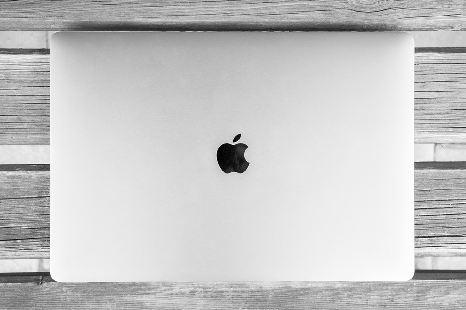 Handel med Mac computer privat. Sådan undgår du hælervarer.